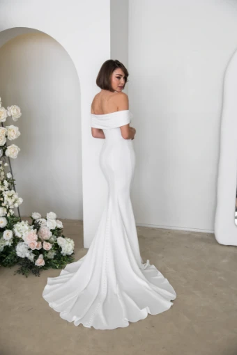 Fox Bridal J195 #4 thumbnail